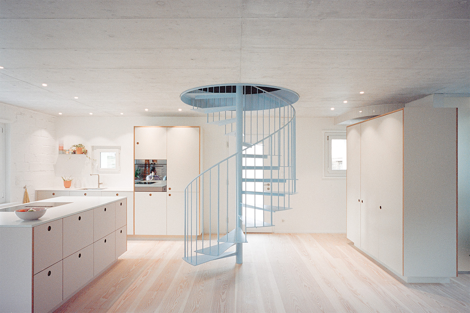 Associati Architectes EPFL SIA Genève. Associati sàrl, Christophe Alhanko, Loris Guillard, Mikaël Sachs. 